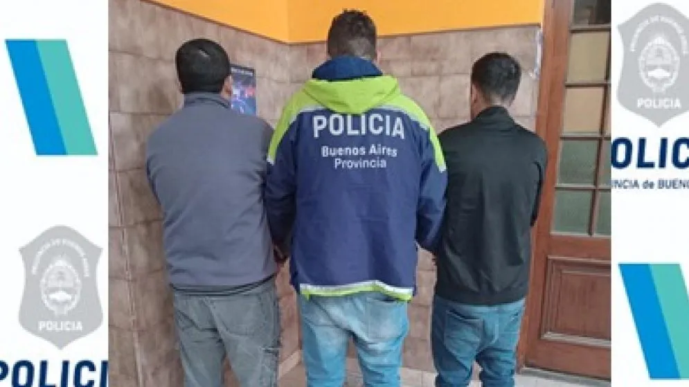 Aprehendieron a dos hombres tras robar elementos de una camioneta estacionada