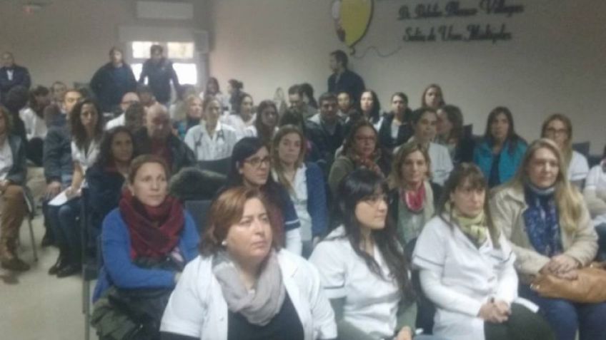 Los profesionales vuelven a asamblea el martes