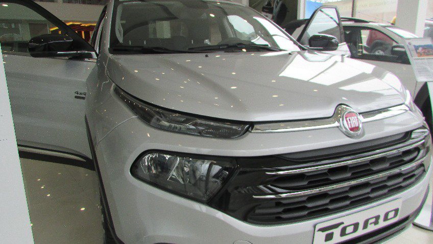 Bahía Automotores presentó la nueva "Toro" de Fiat