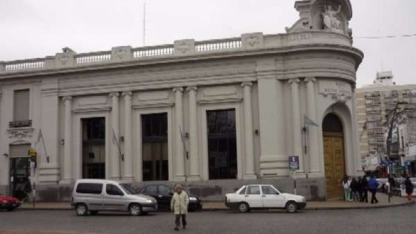 Los bancos trabajan con total normalidad