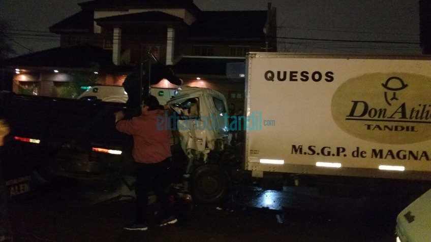 Trágica colisión entre dos camiones: un hombre fallecido