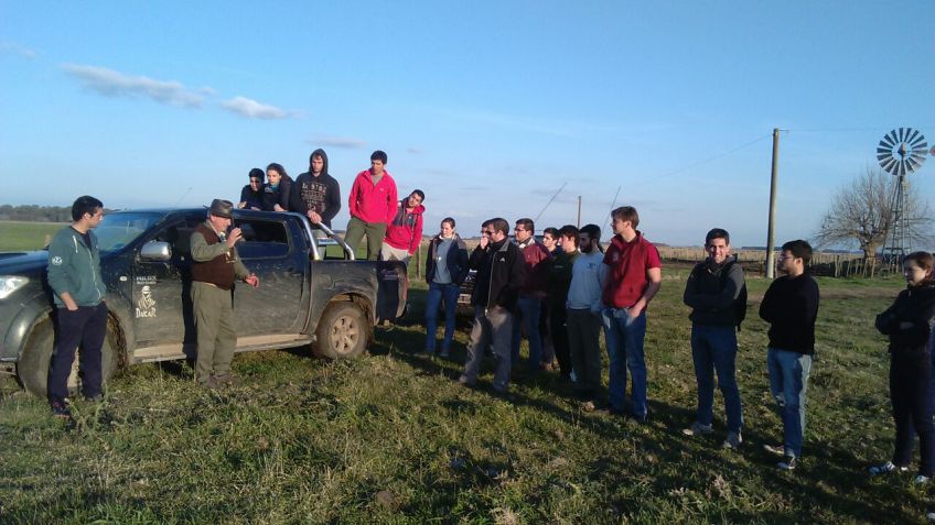 Visita a cabaña de alumnos de Ingeniería Agronómica