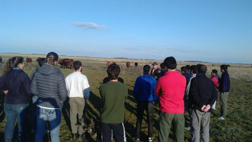 Visita a cabaña de alumnos de Ingeniería Agronómica