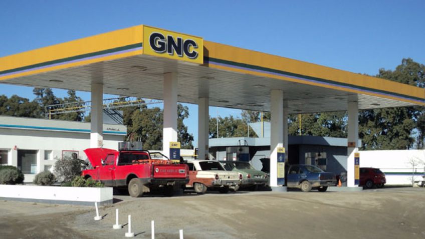 Restringen la carga de GNC y el suministro de gas en industrias entre las 18 y 23