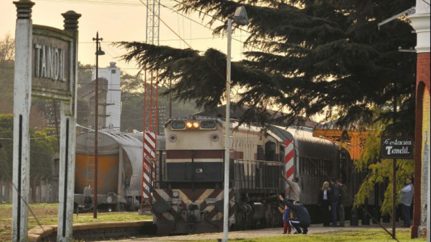 Manifestación por la vuelta del tren