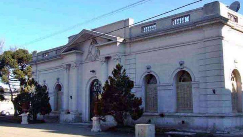 Tras el escándalo hot y el despido del cajero, Vela ya tiene nueva delegada municipal