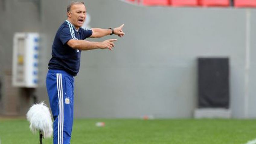 En medio de la crisis, la Selección tiene a los 18 para jugar en Río de Janeiro 2016