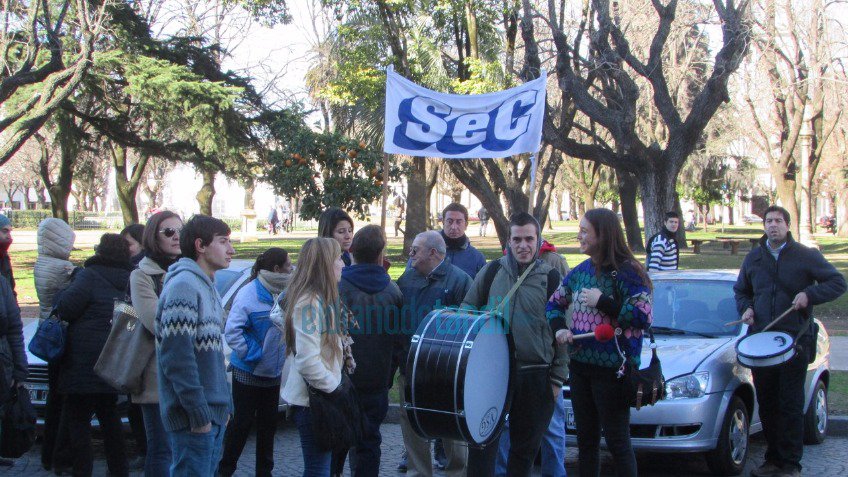 Despidos en Día: hubo acuerdo salarial, aunque sin incorporación confirmada