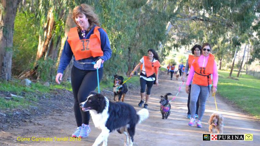 Se realizó la 2da fecha de la correcaninata "El Perro y el hombre"