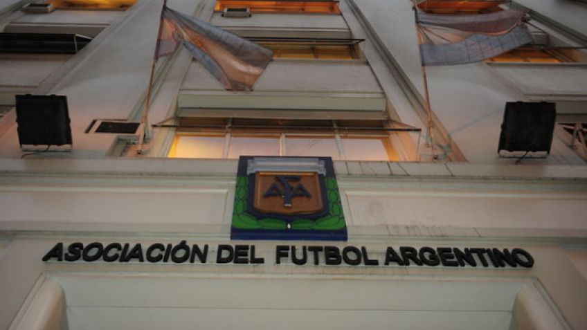 Por la negativa de la B Nacional, la Súper Liga deberá esperar 48 horas