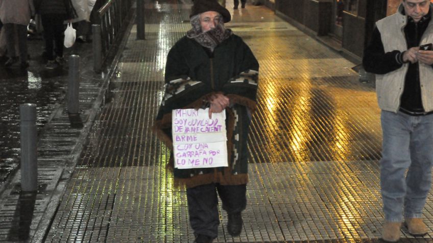 "Mauri, soy jubilado, dejame calentarme con una garrafa por lo menos"