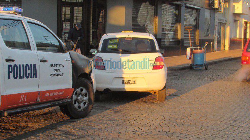 Fuerte accidente en Mitre y Alem