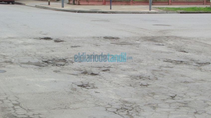 Maipú y Santamarina, "bombardeada"