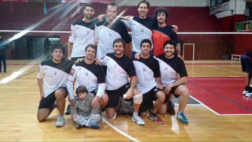 Equipos tandilenses participaron del Abierto de Azul