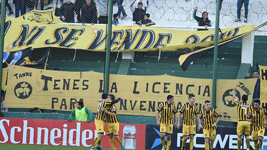 Santamarina eliminó a Chicago y enfrentará a Boca