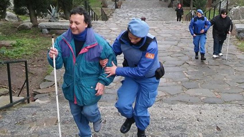 Policía al servicio de la comunidad