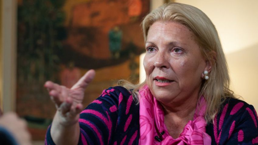 Carrió: "El Gobierno debe suspender los aumentos tarifarios y respetar la ley"