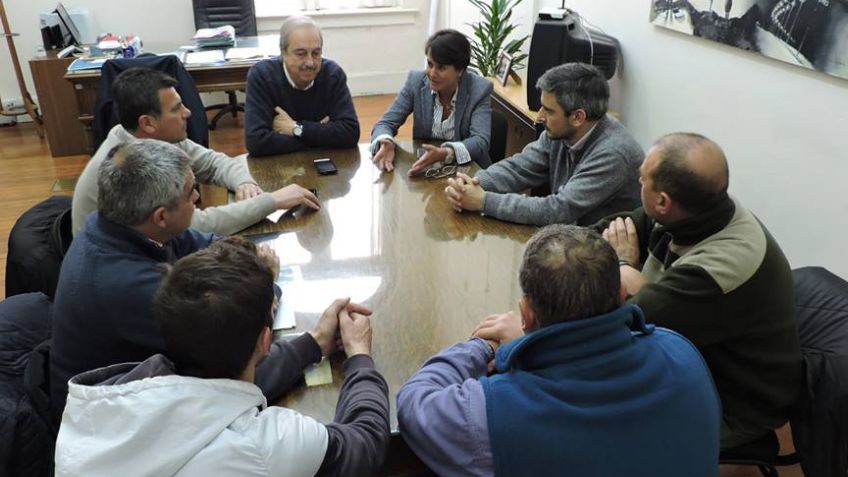 Civalleri se reunió con la UOM y Pugliese pidió traer a Carvalho con la fuerza pública