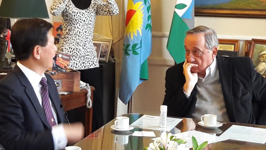 Lunghi recibió al representante de Taiwan en Argentina