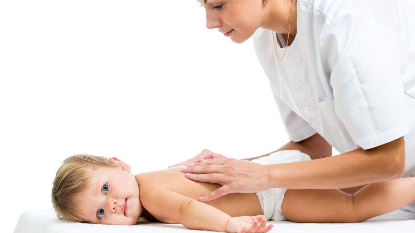 Masoterapia infantil: "los niños también sufren de dolor de espalda"