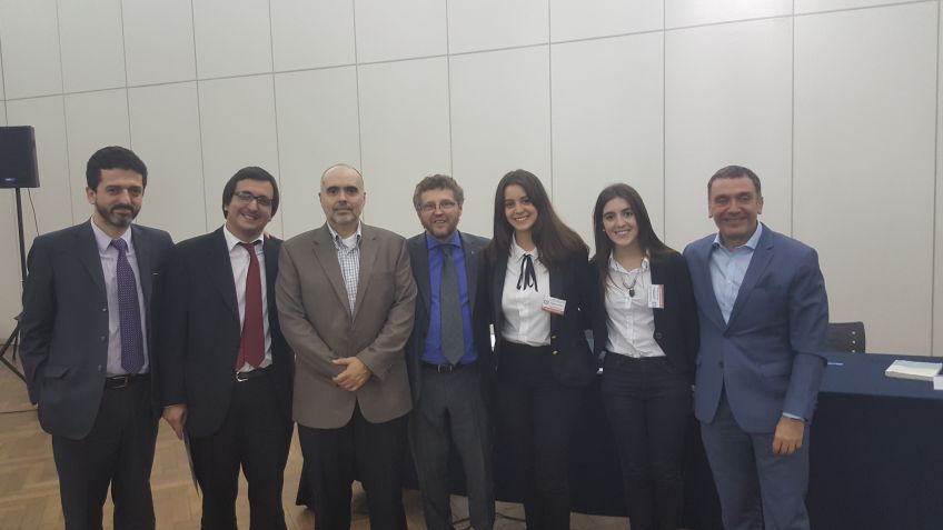 Alumnas de Derecho ganaron competencia nacional de DDHH