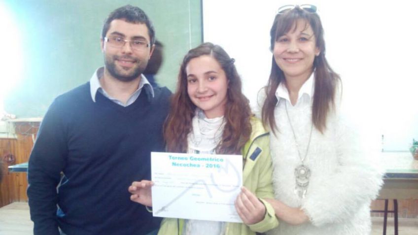 Destacada actuación de alumnas de Martín Rodríguez en competencias de matemática