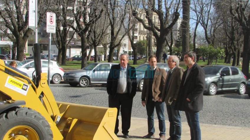 El Municipio sumó una nueva retroexcavadora 