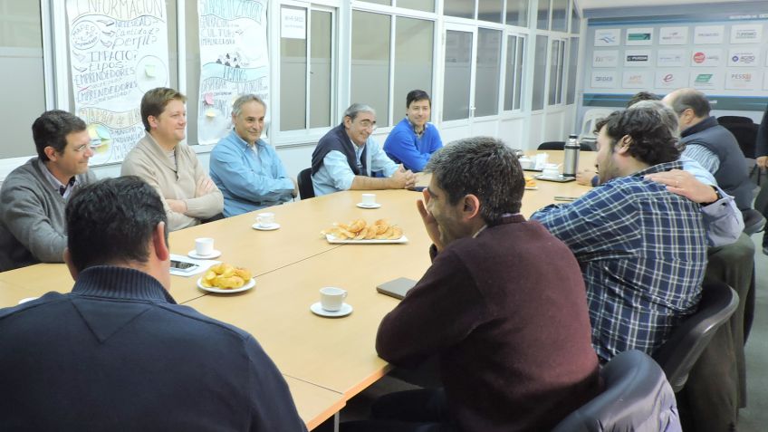 En el día de la industria se realizó un encuentro con representantes de sectores productivos