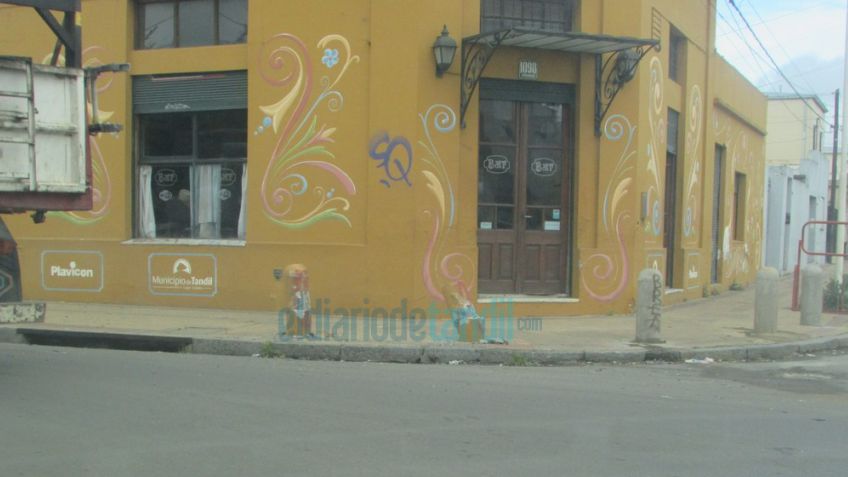 Los pilares del Bar Las Heras evitaron mayores destrozos tras un choque