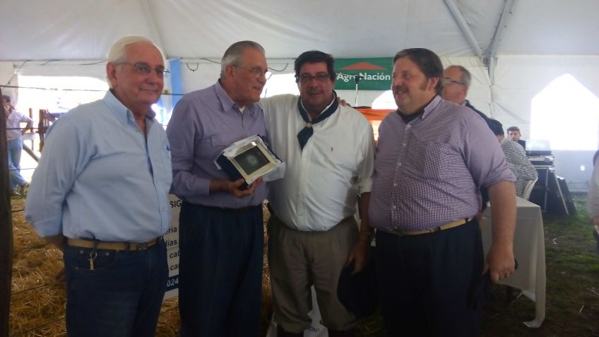Gran remate Angus y Hereford de Cabaña Los Ceibos