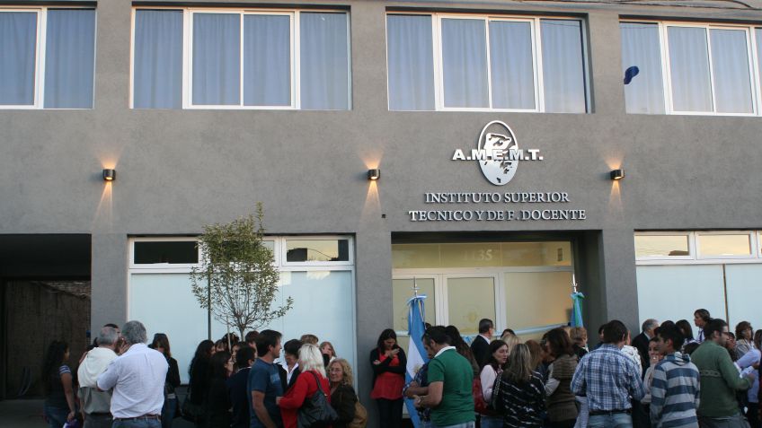 Llamado a concurso en el Instituto AMEMT