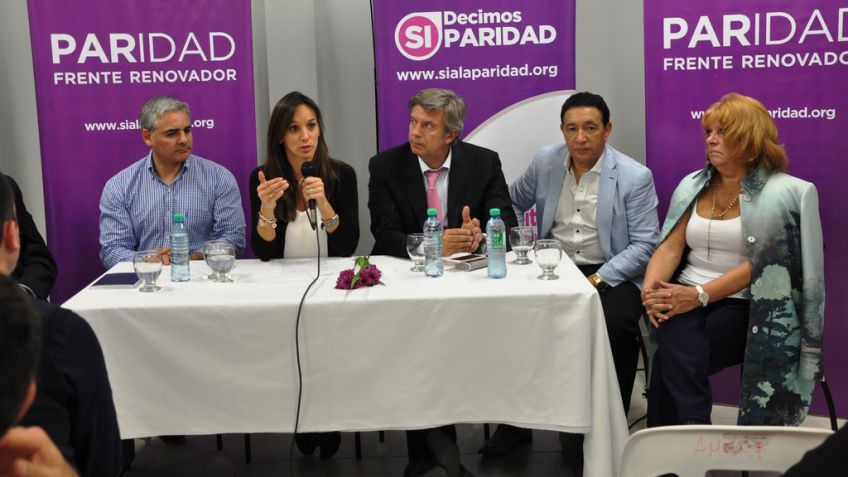 Malena Galmarini: "No alcanza solo con el peronismo"