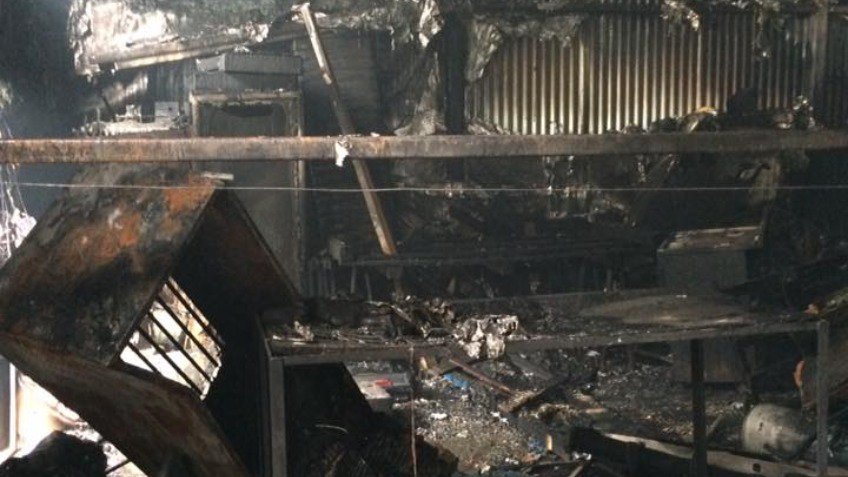 Salvaje incendio acabó con una empresa de hongos