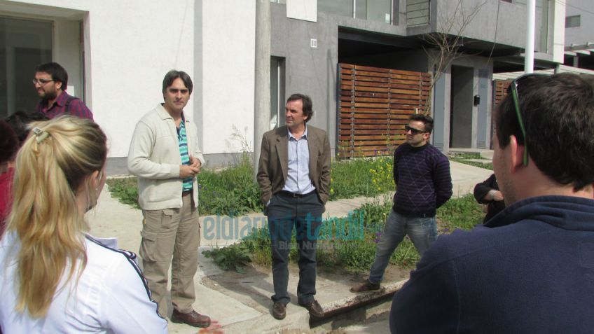 Beneficiarios del Procrear recorrieron las obras
