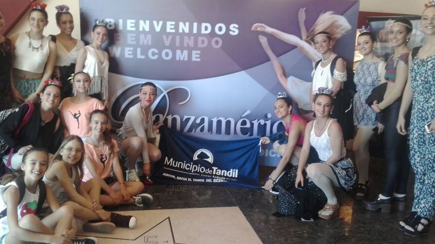 Bailarinas tandilenses compitiendo a nivel continental