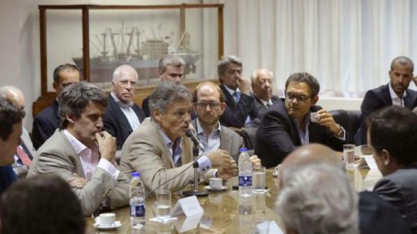 El Gobierno recibirá a la CGT con los datos frescos de pobreza y un posible paro por delante