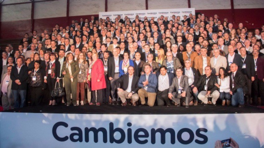 Lunghi participó del Foro de intendentes de Cambiemos, que contó con la presencia de Vidal 