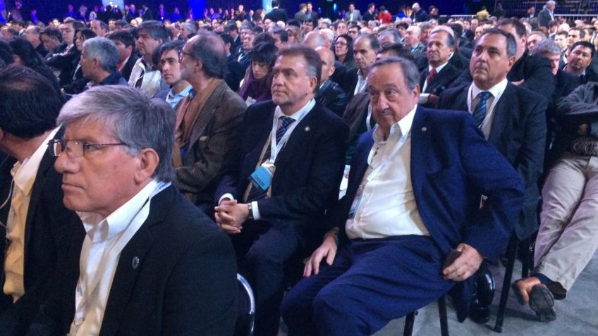Macri llamó a los intendentes a "trabajar codo a codo sin importar los colores políticos"
