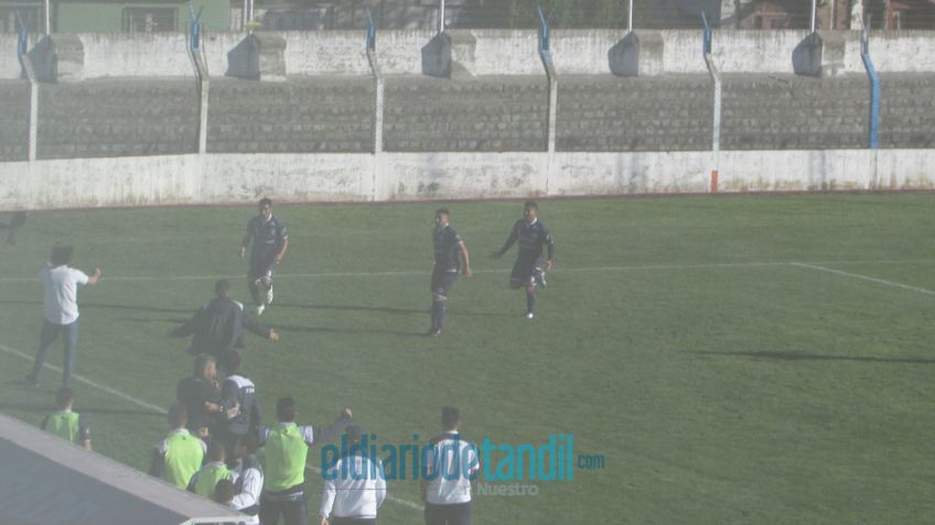 Santamarina tuvo todo para ganarlo pero se quedó sin nada