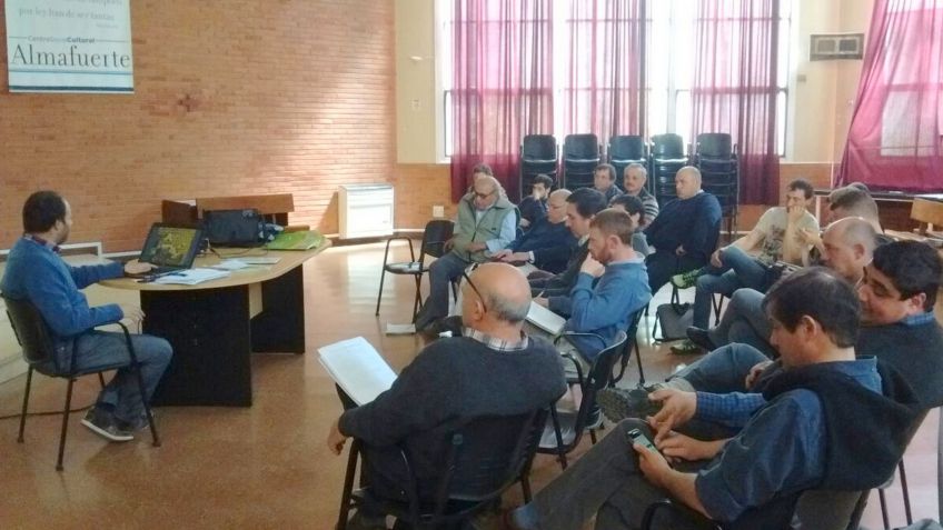 La Mesa Regional de desarrollo apícola se reunió en Tandil