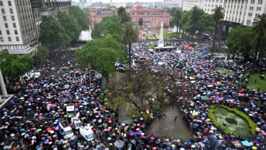 Miércoles negro: miles de personas marcharon en todo el país contra los femicidios