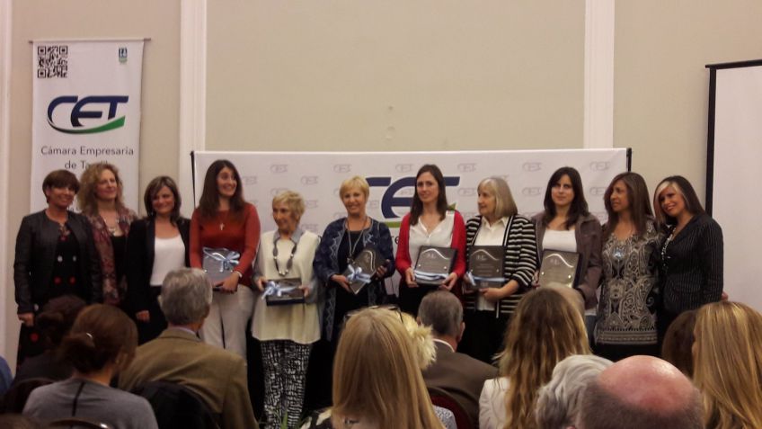 Se entregaron los premios a la "Mujer empresaria tandilense"