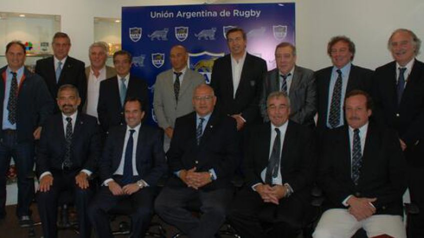 Los Cardos recibe al Consejo Directivo de la UAR 