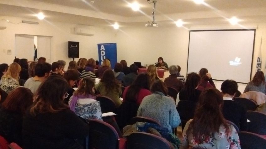 Finalizó el ciclo de actualización "Género, Derechos Humanos y Justicia Social" organizado por ADUNCE
