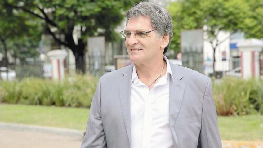 Para Avruj, la Argentina necesita "controles migratorios más firmes"