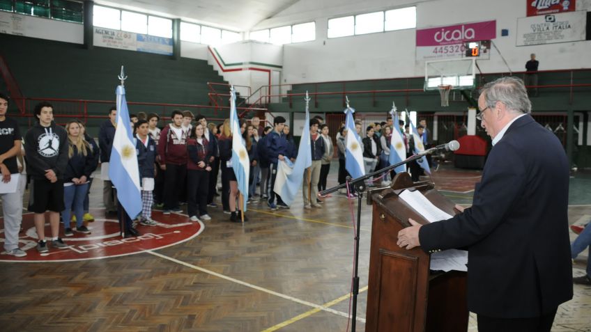 Los estudiantes secundarios comenzaron a disputar sus olimpiadas