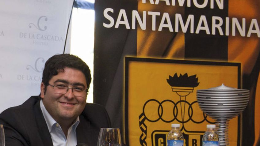 Un técnico se busca