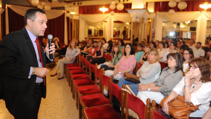 Finocchiaro: "Vamos hacia un nuevo paradigma educativo"