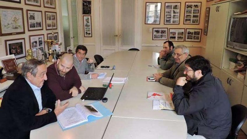 Comienzan la construcción del colector cloacal aliviador centro