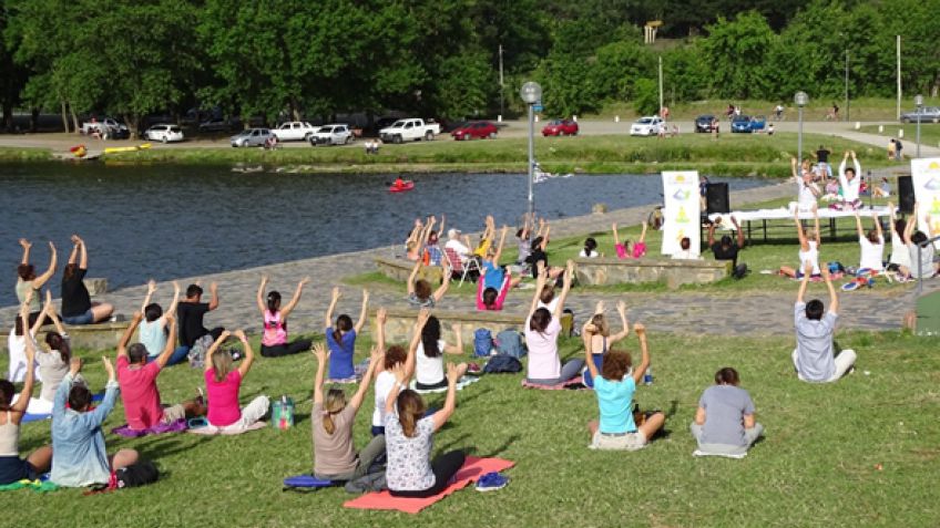 150 tandilenses meditaron por una sociedad sin violencia